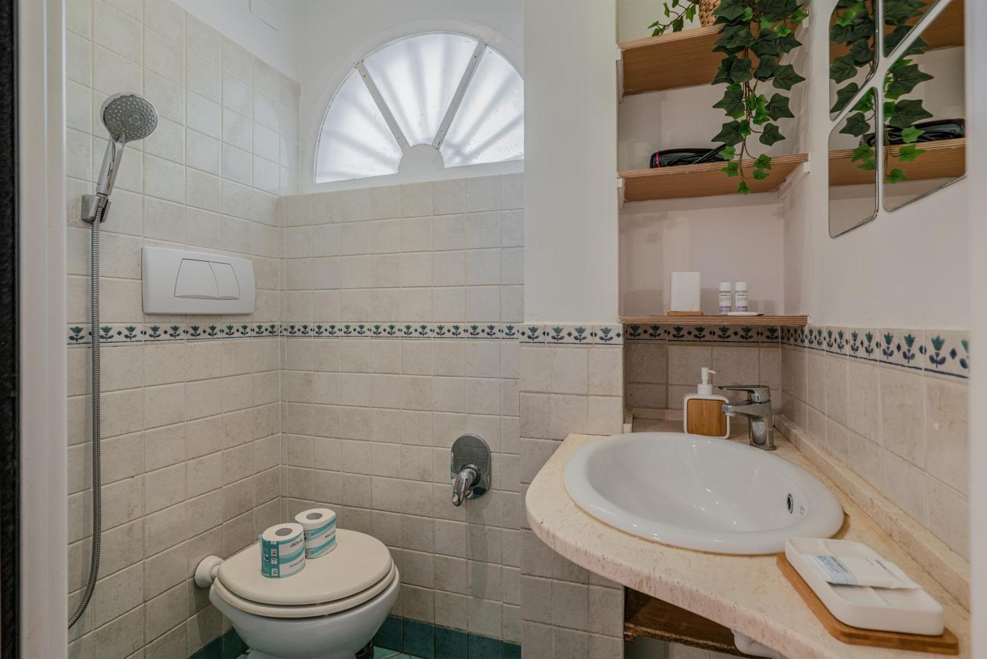 Apartment Terrace A 7 Min Da Stazione E Centro