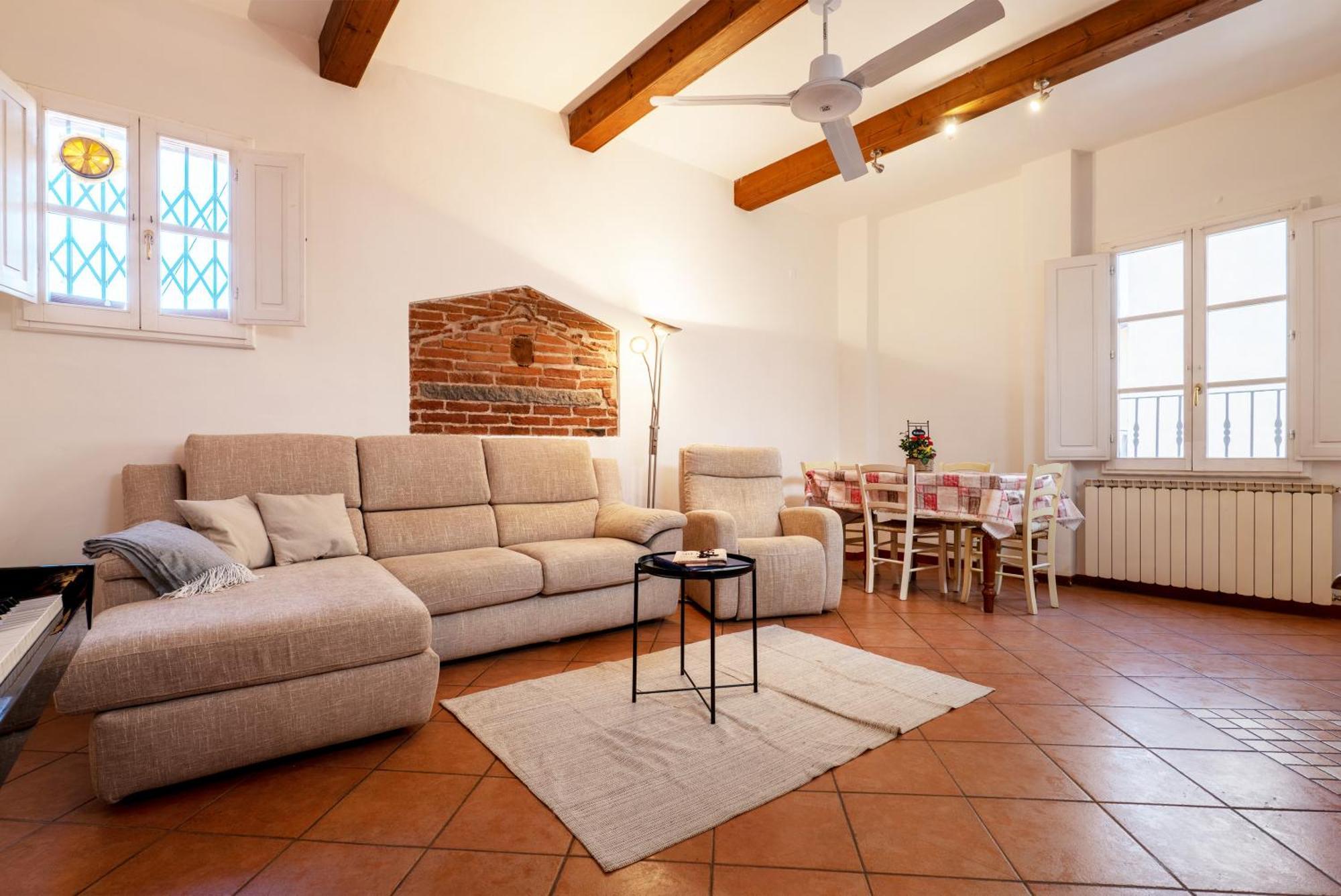 Terrace A 7 Min Da Stazione E Centro Apartment *