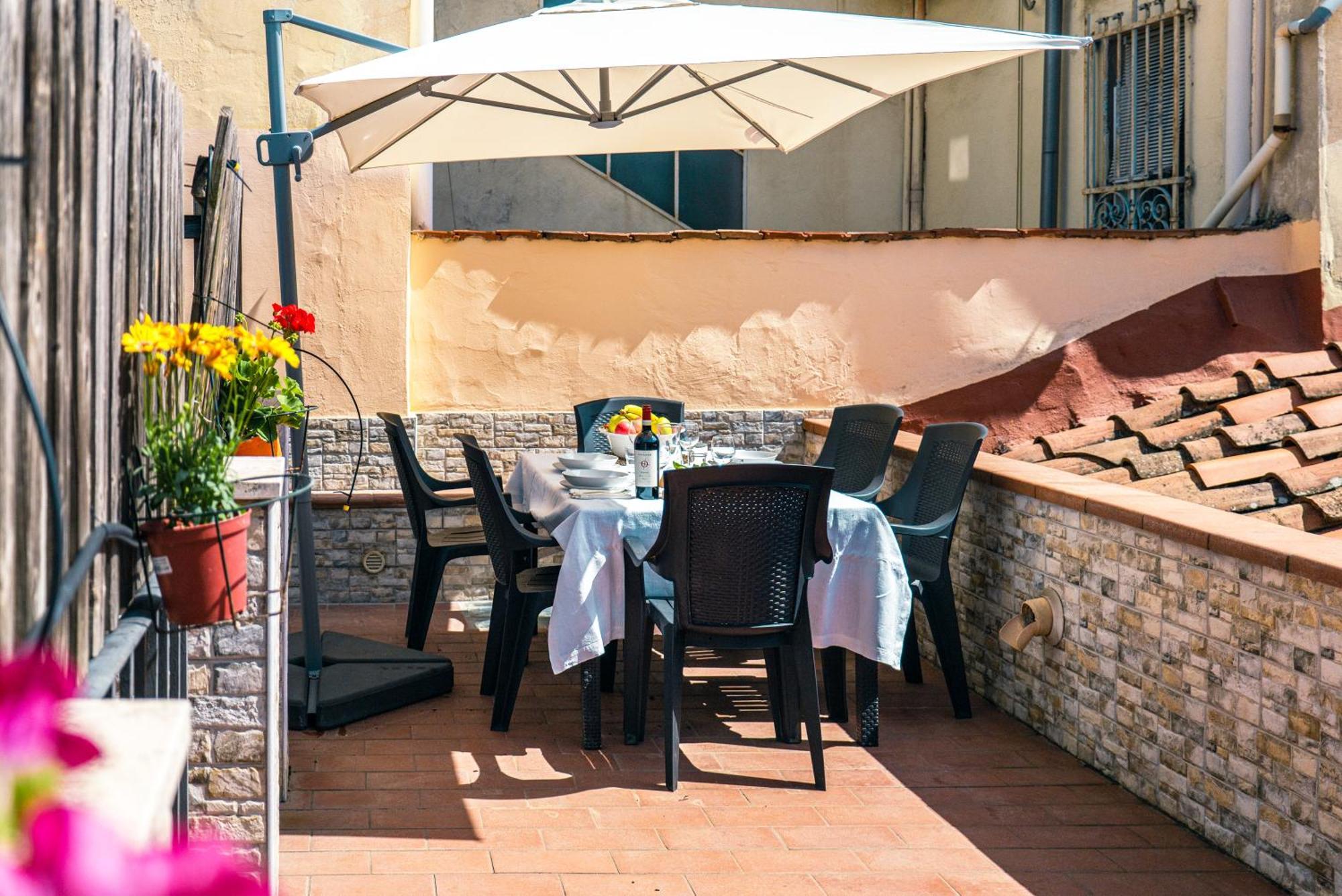 Apartment Terrace A 7 Min Da Stazione E Centro *