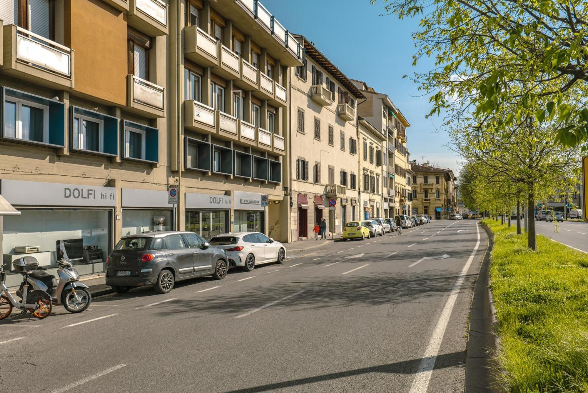 Terrace A 7 Min Da Stazione E Centro Apartment Florence